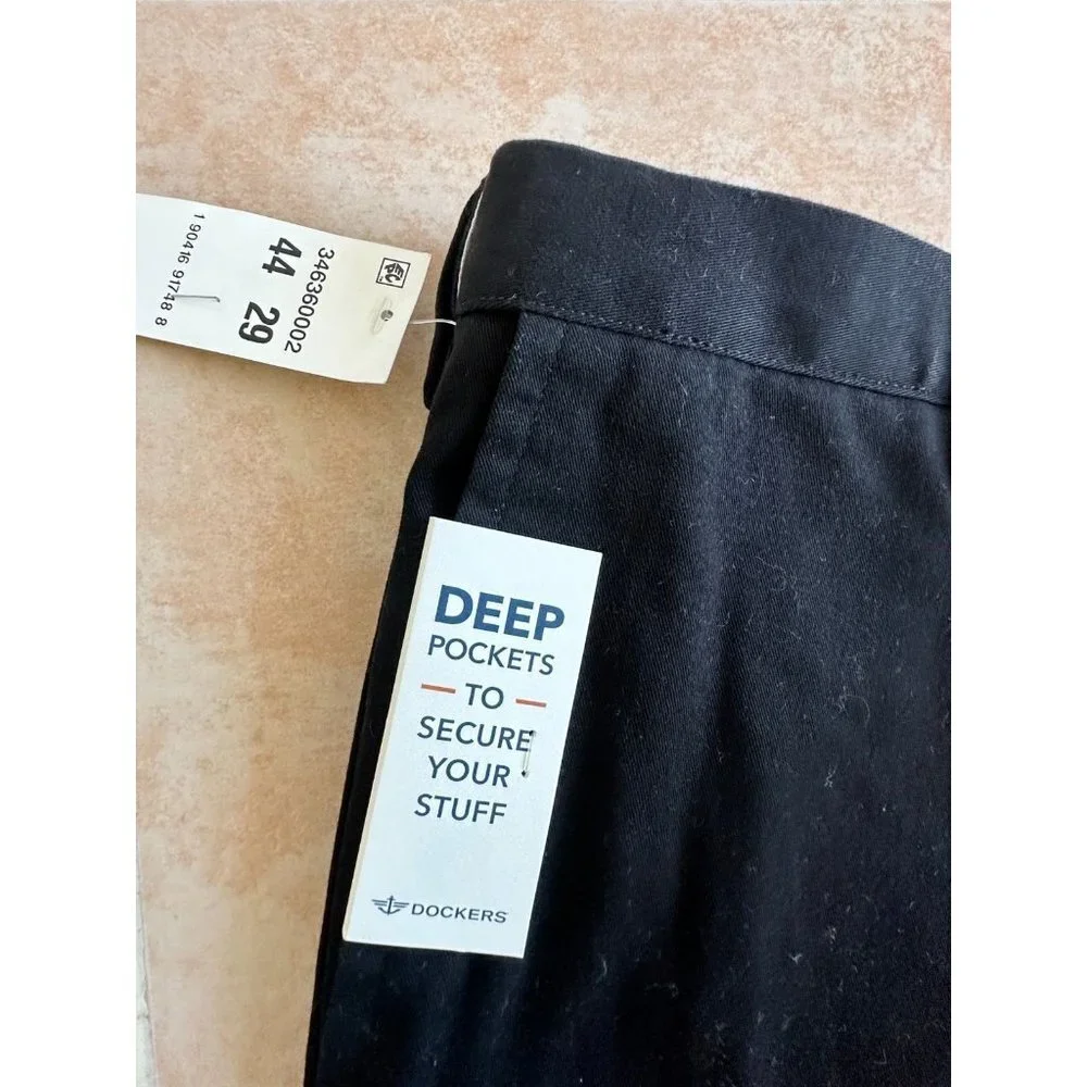 Dockers Black EASY KHAKI Big  Classic Fit Stretch pants‎ Men size 44 x 29 New !